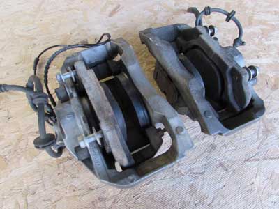 BMW Brake Calipers, Front (Includes Pair, Left and Right) 34116786817 F01 F10 F12 5, 6, 7 Series4